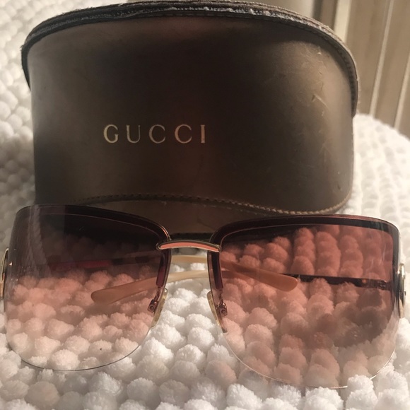 Gucci Accessories - Gucci sunglasses